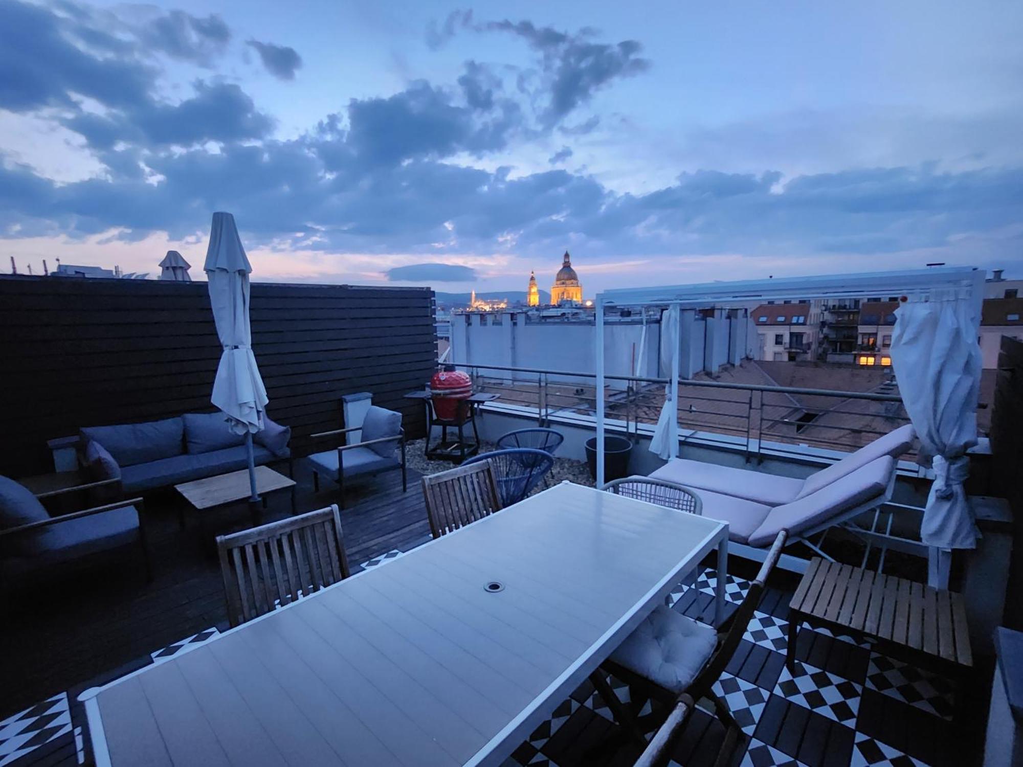 Cloud Apartment Gozsdu Budapest Exterior photo